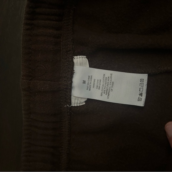 Garage NYC sweats - Picture 4 of 4